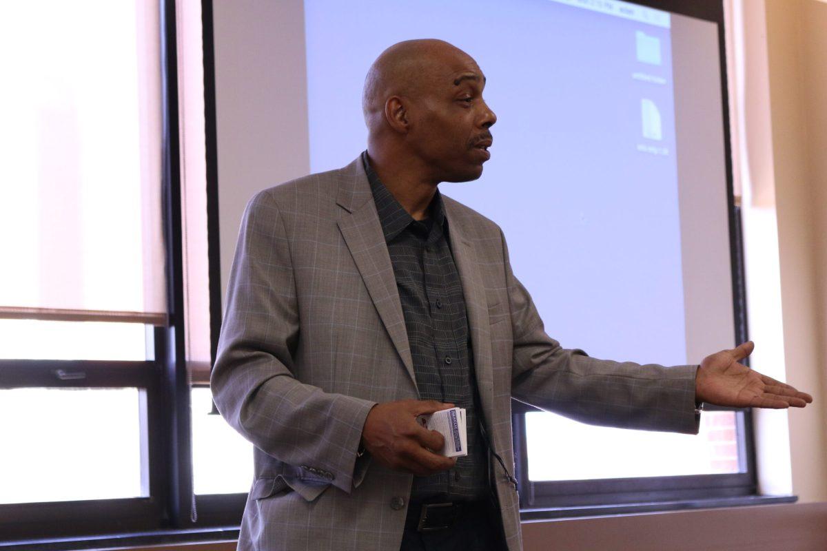 Mark Clements presents at an Office of Social Justice, Inclusion and Conflict Resolution book club. Clements commented about his experience with police brutality, as it relates to the selected book, Maroon. -Justin Fata/Photo Editor