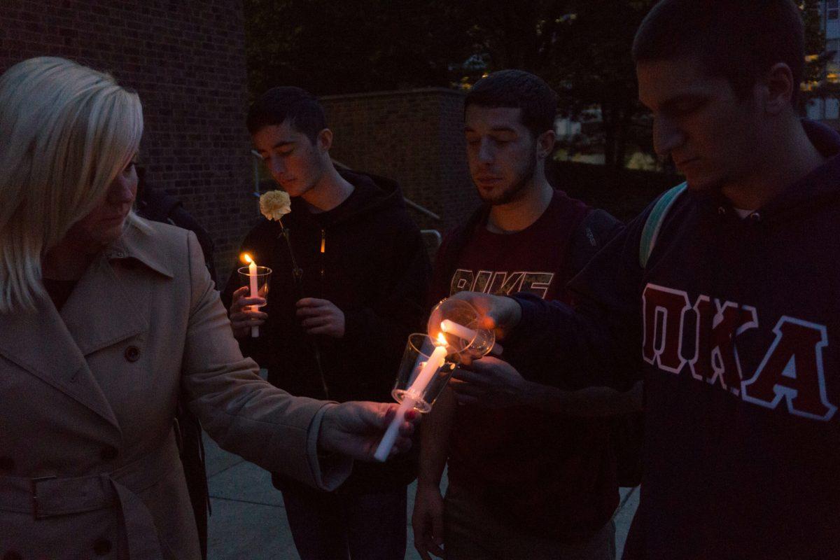 Rowan holds vigil to mourn students and alumni who have passed