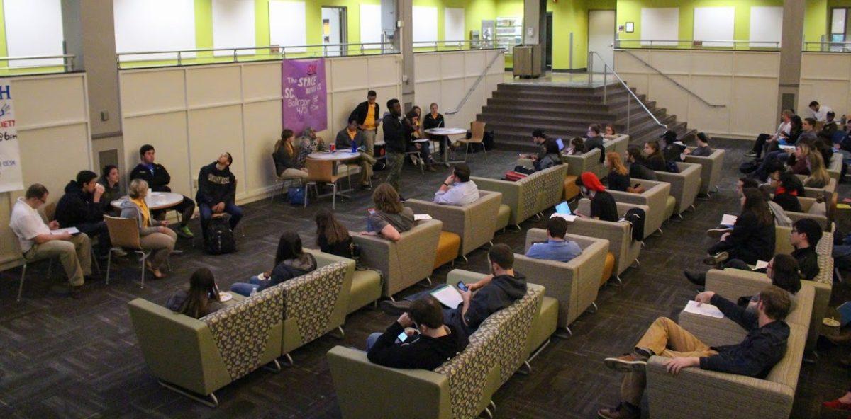 The final SGA meeting of the 2016-2017 school year takes place in the pit of the Chamberlain Student Center. -Photo Editor/Amanda Palma