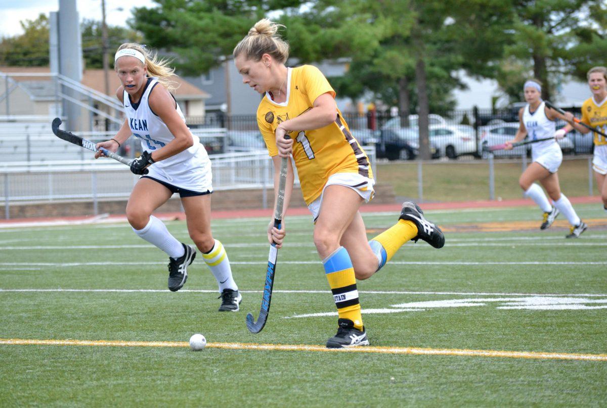 Junior forward and team captain Rachel Galante on the attack against Kean University last weekend. Galante would have two goals in the 3-2 2OT loss. Photo Editor/Nicole Mingo