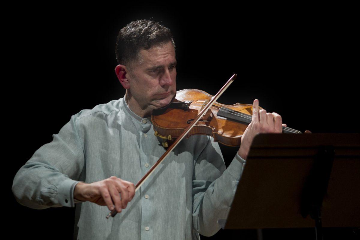 Timothy Schwarz performs for the Faculty Spotlight on Feb. 7, 2018 in Boyd Recital Hall. -Assistant Photo Editor/Miguel Martinez