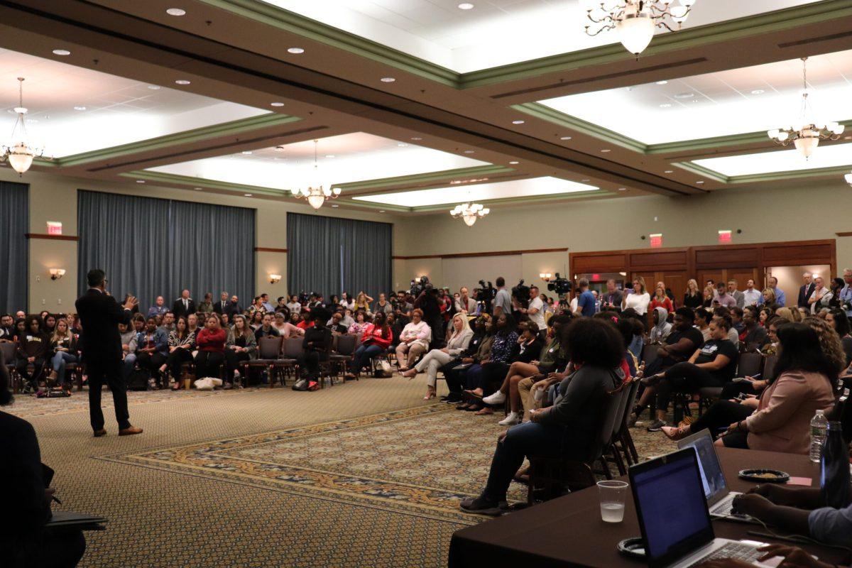 President Houshmand speaks at the open forum on Friday, Oct. 5 in the Eynon Ballroom. -Contributor/Dyone Payne