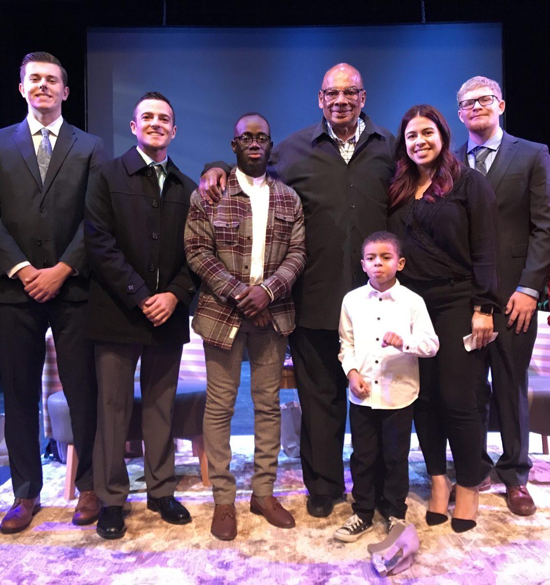 Getting to take a picture with George Raveling alongside the select students invited to the dinner prior to the event. Sports Editor/Jaiden Campana