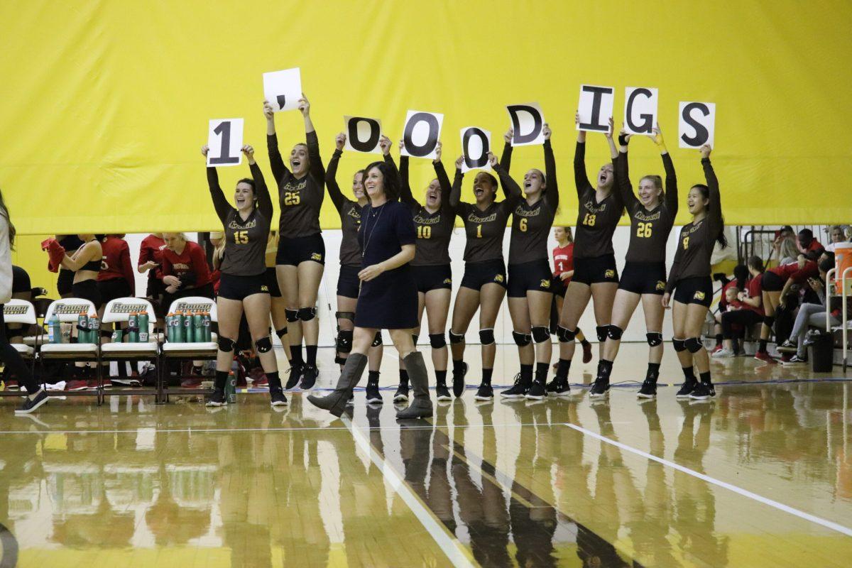 Erin Keegan, senior outside hitter for Rowan University celebrates her 1000th career dig with her teammates and coaches on Saturday, October 6, 2018 - Multimedia Editor/Jaryd Leady