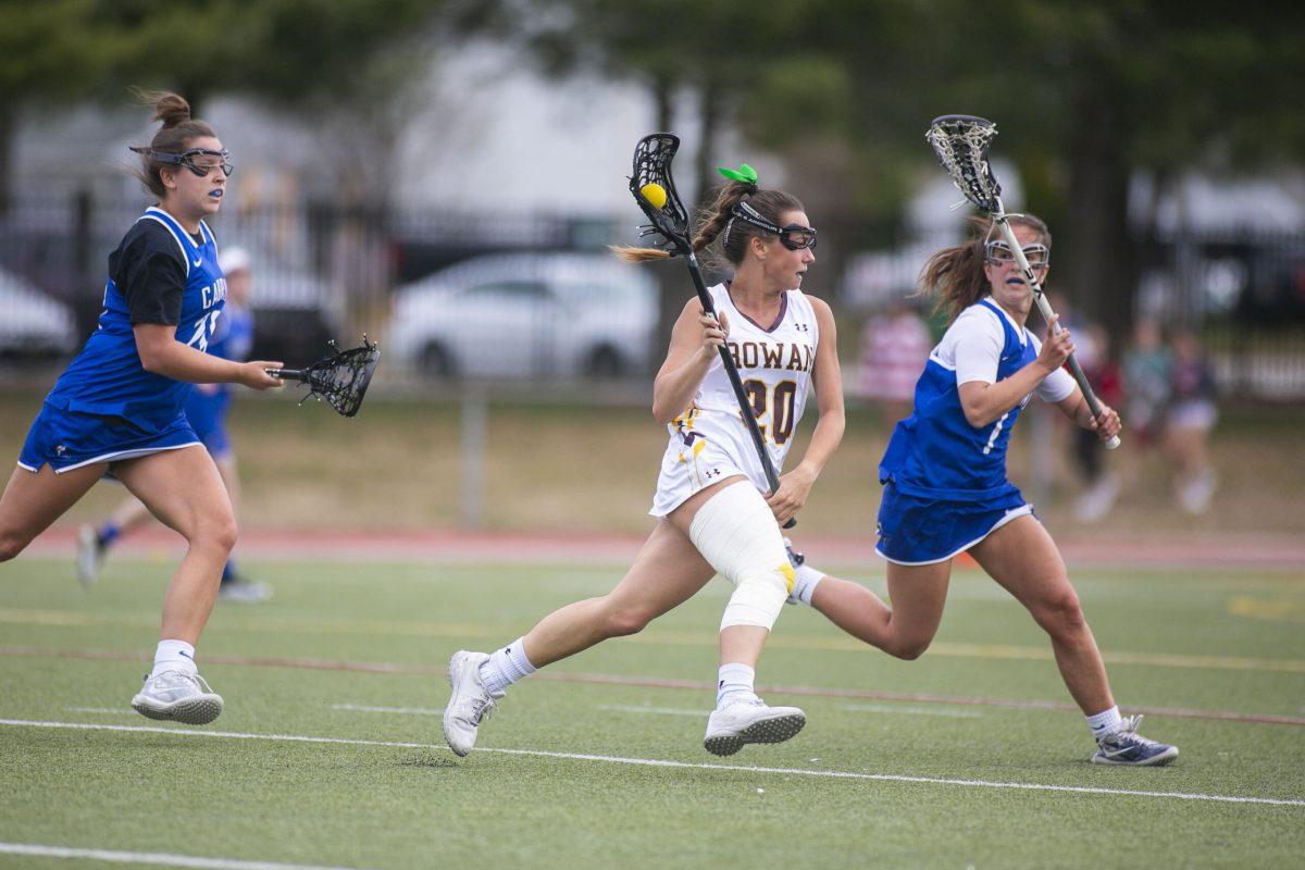 Freshman defender Gianna Rusk controls possession against Cabrini University on Saturday. Multimedia Editor/Miguel Martinez