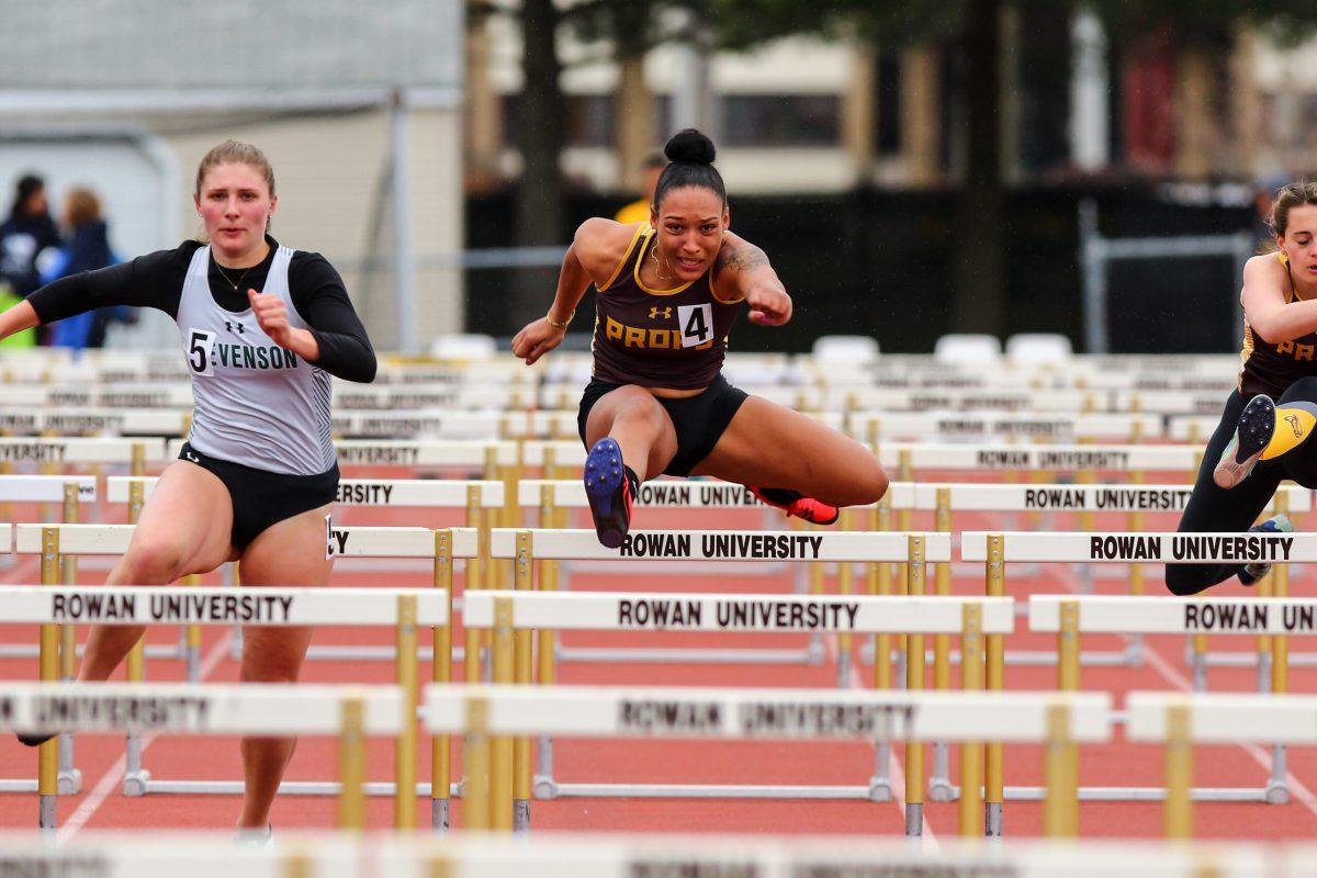 Junior captain Darielle Cross competes at the Widener Invitational. -Photo courtesy of Rowan Athletics.