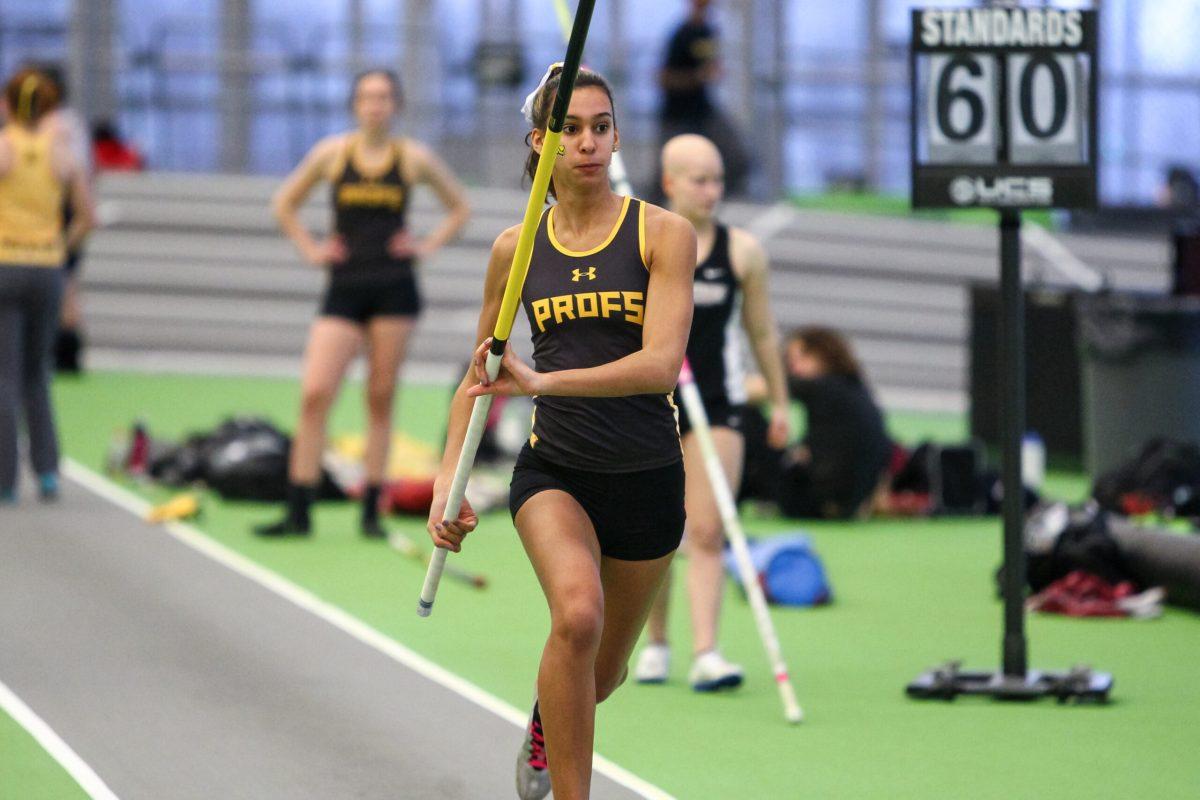 Kari DiTonno at the 2018 NJAC Championships. At this year's Oscar Moore Invitational, DiTonno competed in both the pole vault where she placed second and the 4x400m which placed third. - Photo / Rowan Athletics.