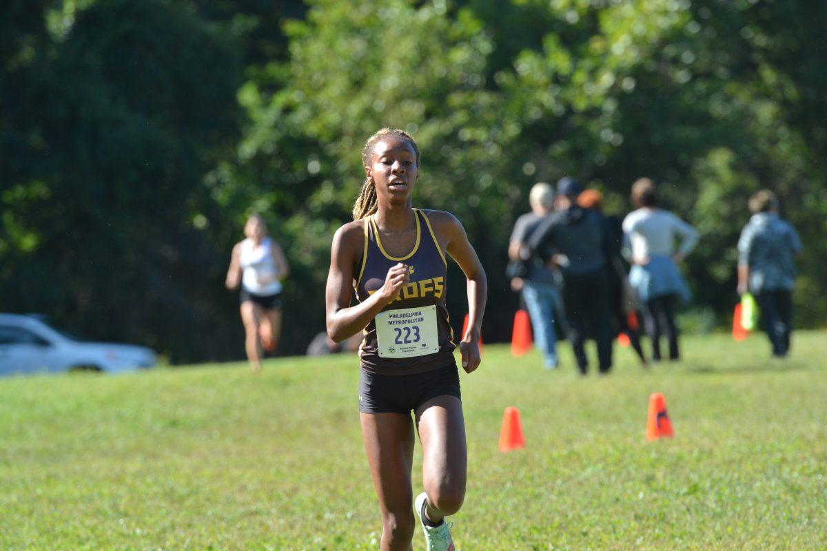 Sha'Lynn Clarke runs at the Philadelphia Metro Championships. Photo / Rowan Athletics.