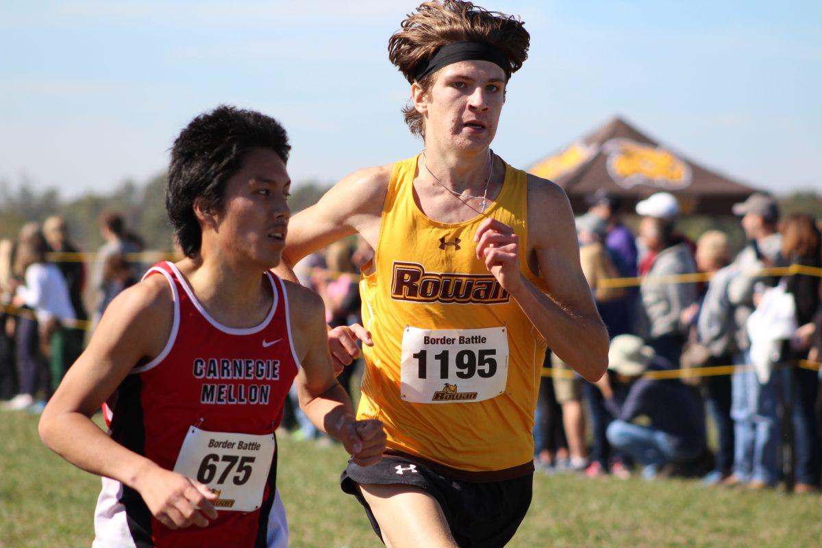 Cyril Harvey running at the Inter Regional Border Battle. Photo/ Rowan Athletics.