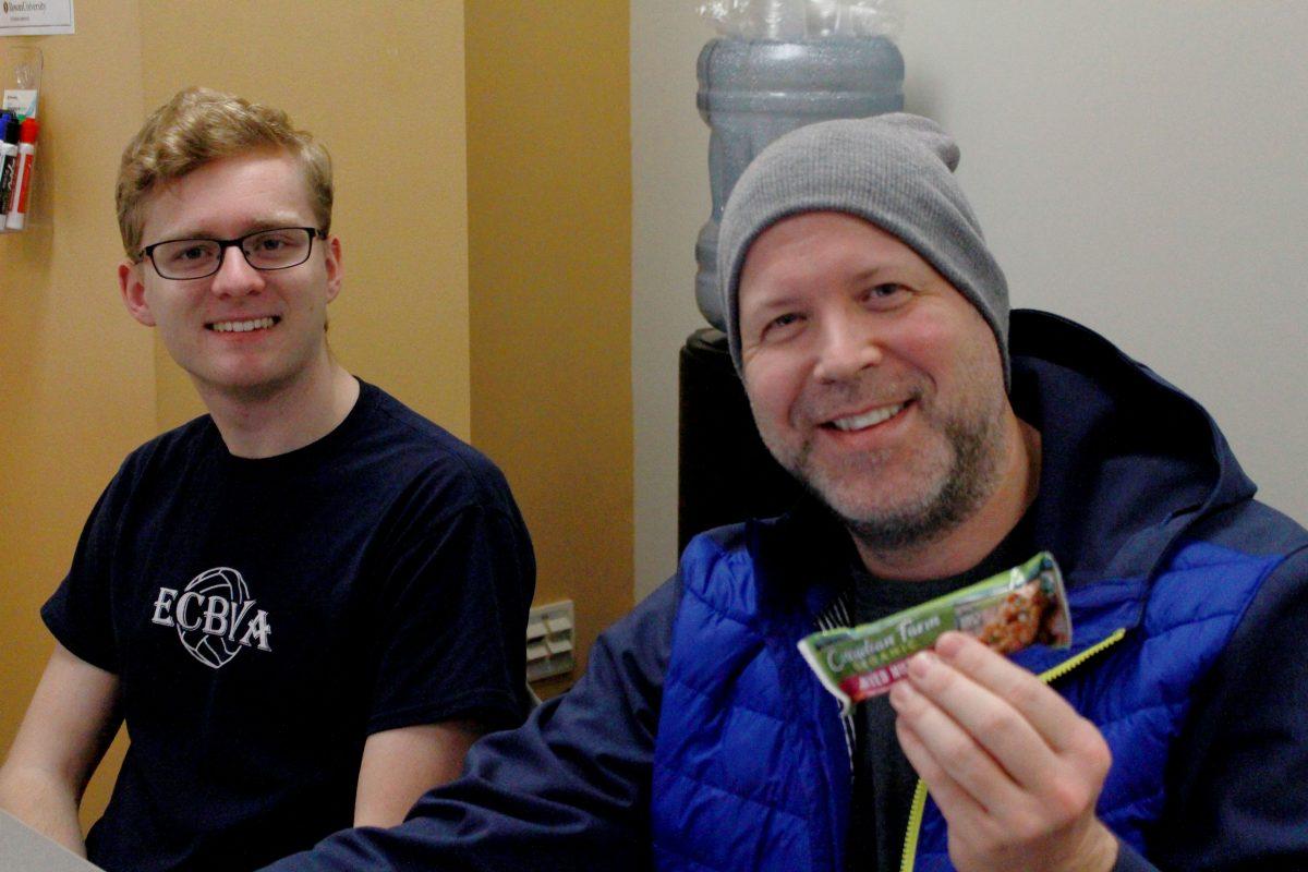 James Cummins, a junior geographic information systems major, and Joe Aschenbrenner, a senior disaster preparedness and emergency management major, take advantage of The SHOP on the Go stock at the Tutoring Center. The Tutoring Center and the engineering building currently have SHOP on the Gos, but they are hoping to expand in the future. - Assistant A&E Editor / Kristin Guglietti