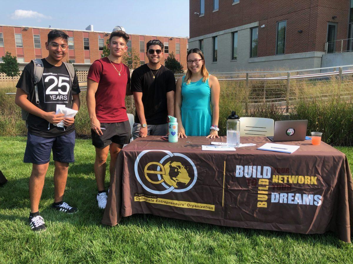 The CEO Club table with Maddie Sloan, (right) James Benavento, (next to Maddie) and festival attendees to the left. - News Editor / Natalie Arch