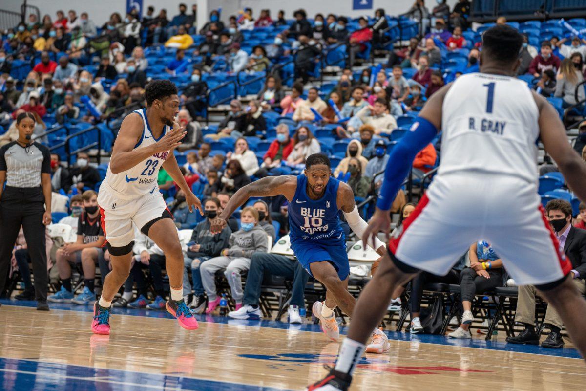 Blue Coat Haywood Highsmith driving to the basket. Highsmith is one of the two players who will miss be away from Delaware during these next two games. Saturday, Nov. 6, 2021. - Staff Photographer / Joey Nicolo 