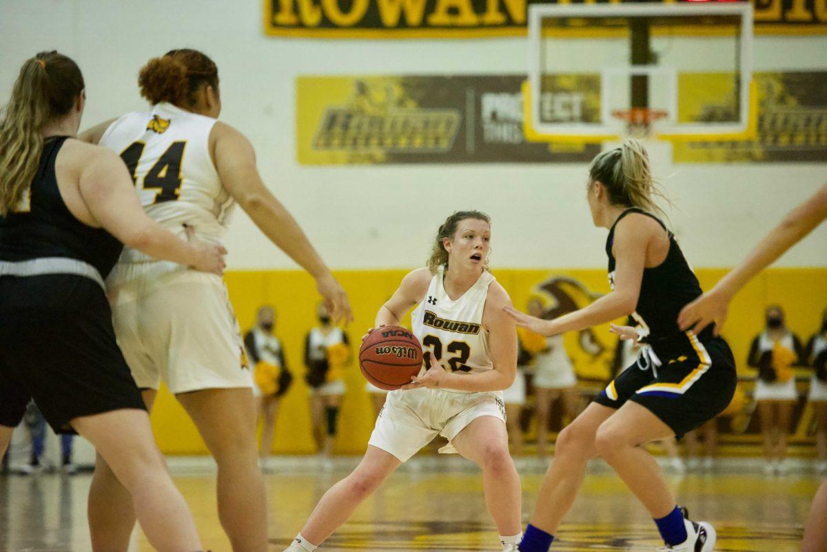 Rowan's Grace Marshall with the ball at the top of the key. Marshall had 41 points over the past two games. Wednesday, Nov. 17, 2021. - Multimedia Editor / Nick Feldman