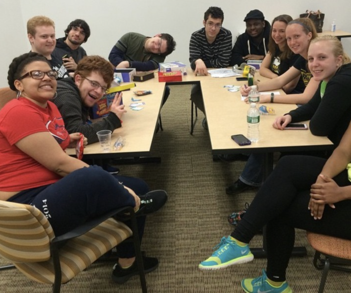 Healthy Campus Initiative meeting for their Chill and Chat event. / Photo via @rowanhci on Instagram. 