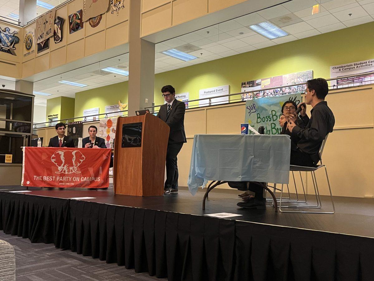 The event was held inside the Chamberlain Student Center Pit and started at 7 p.m. -Photo via Victoria Schriver-McGivern. 