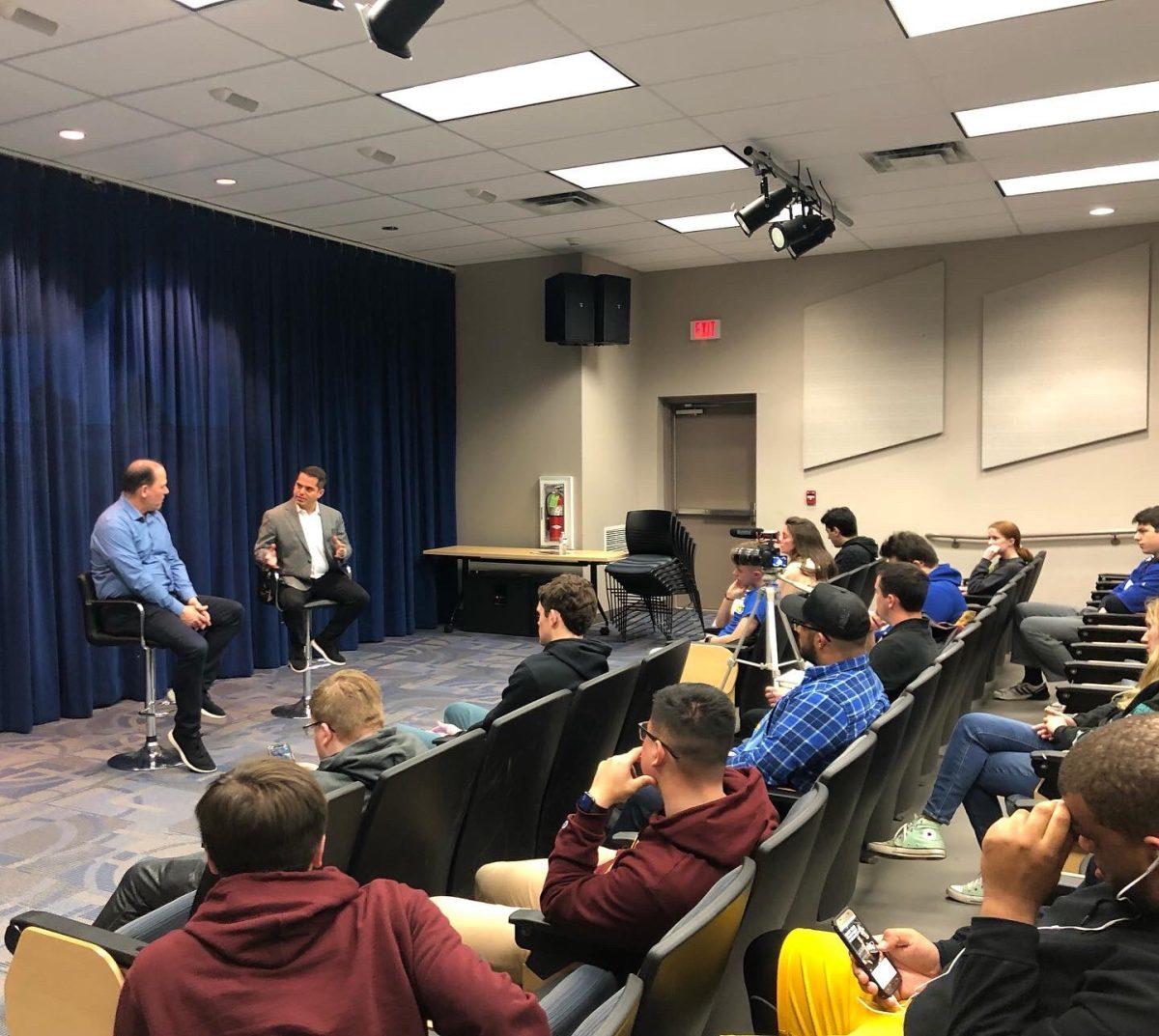 The Athletic Eagles beat reporter Zach Berman discussed career advice during this week's "Pizza With the Pros." - Photo via @RowanSportsCAM on Twitter.com