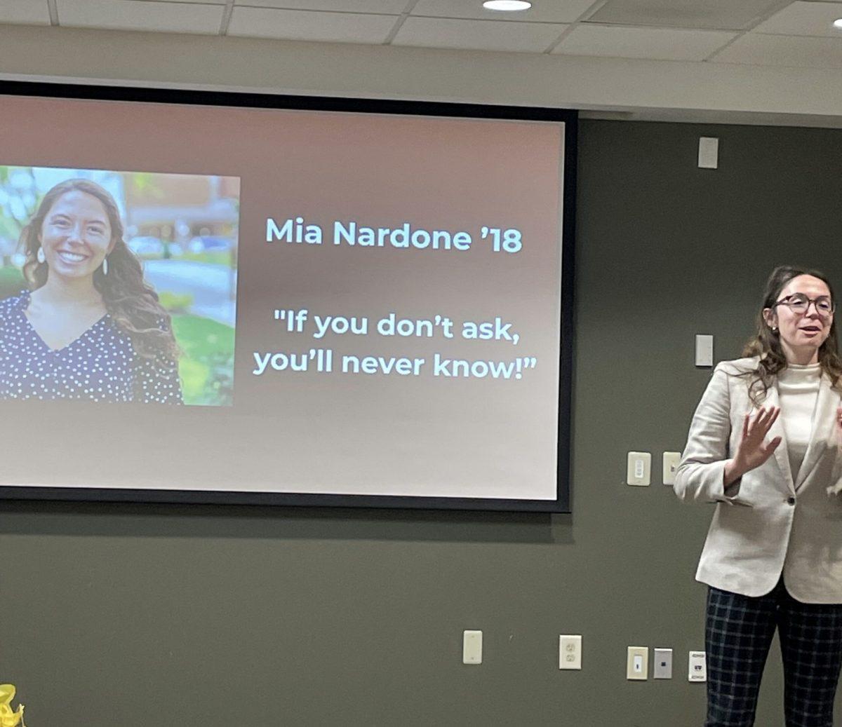 Class of 2018 graduate Mia Nardone discussed with students during the 