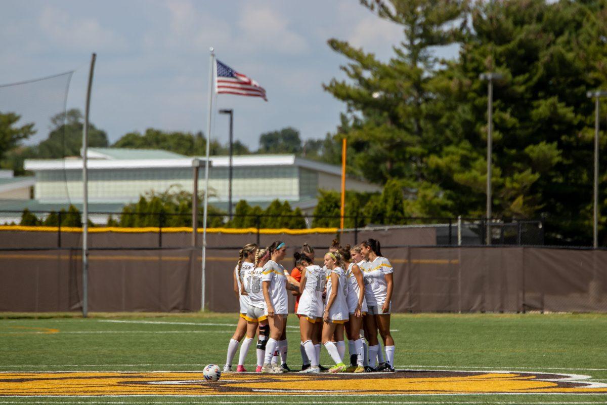 Rowan Women's Soccer huddles together before the second half of Sunday's game against Farmington State. Sunday, September 4, 2022. - Multimedia Editor / Lee Kotzen