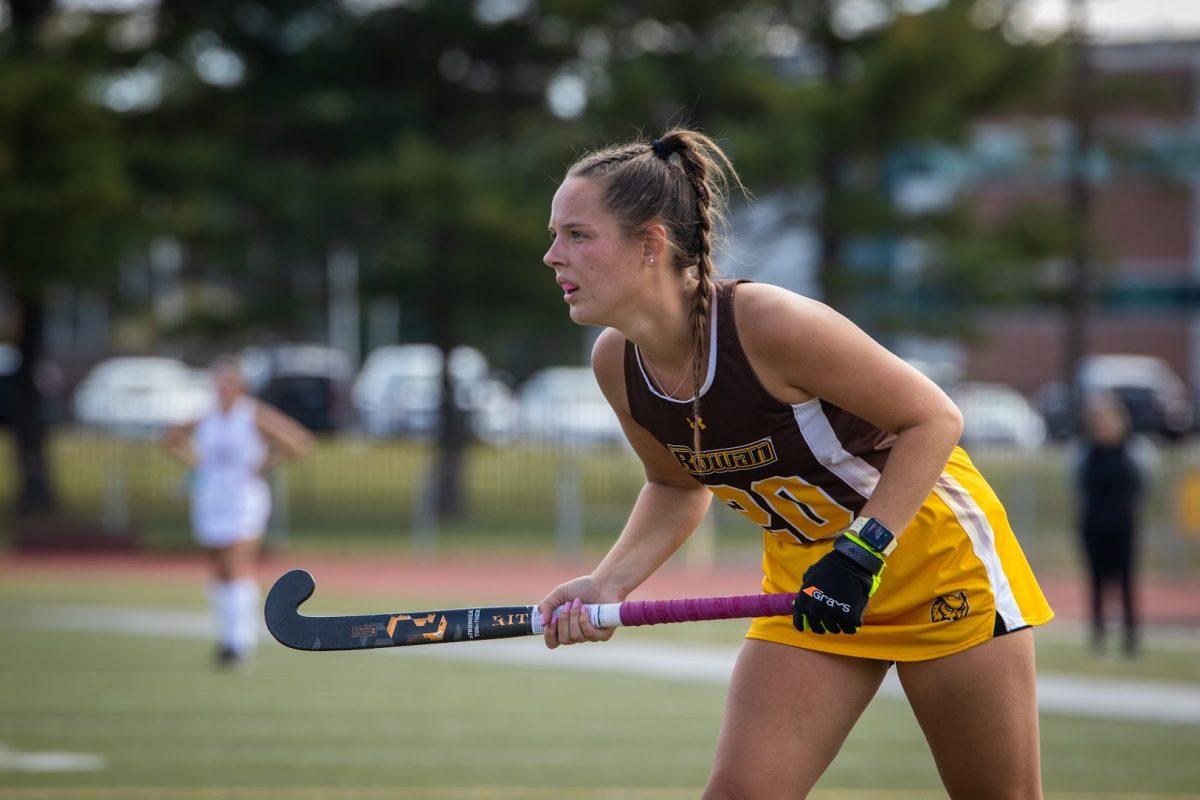 Rachel Stone prepares to make a play. Stone and the Profs have less than half the season. Saturday, Oct. 8, 2022. - Multimedia Editor / Lee Kotzen 