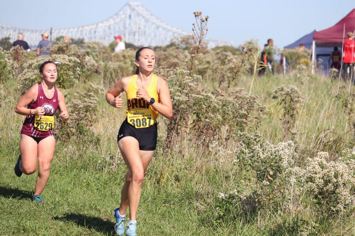 Amanda McNally runs during the Border Battle. McNally finished in the middle of the pack for the team at the meet. Saturday, Oct. 15, 2022. - Photo / Rowan Athletics