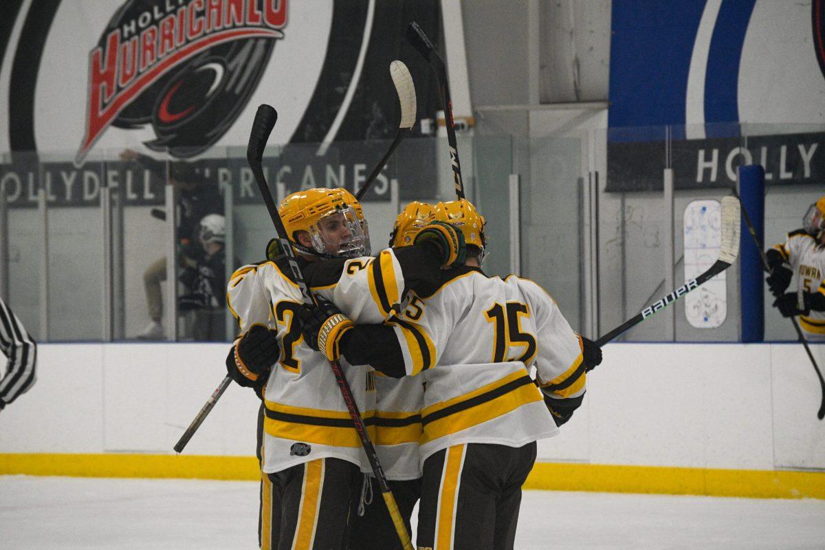 The DII team celebrates. The DII squad racked up two wins over the weekend. Friday, Sept. 23, 2022. - Staff Photographer / Tyrese Williams