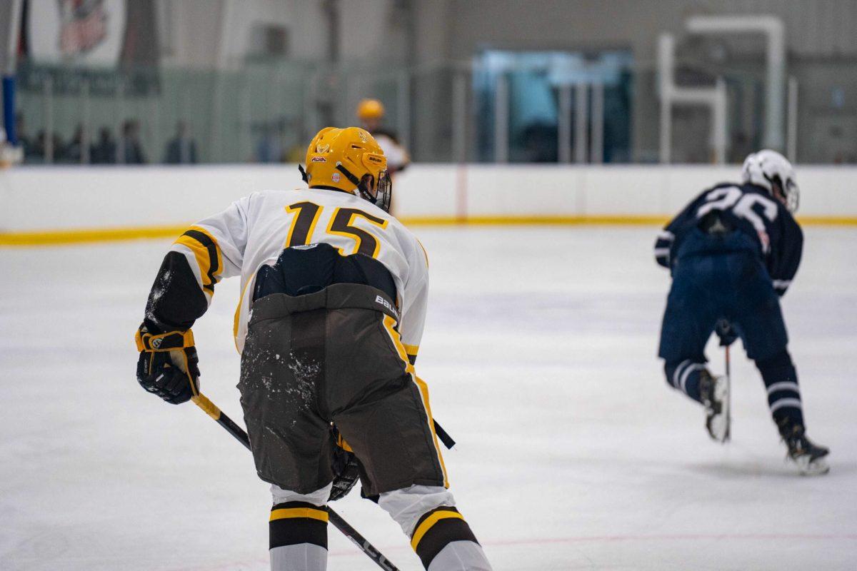 Elliott Schon skates up rink. Schon had a strong showing at the weekend showcase. Friday, Sept. 23, 2022. - Photo / Joey Nicolo