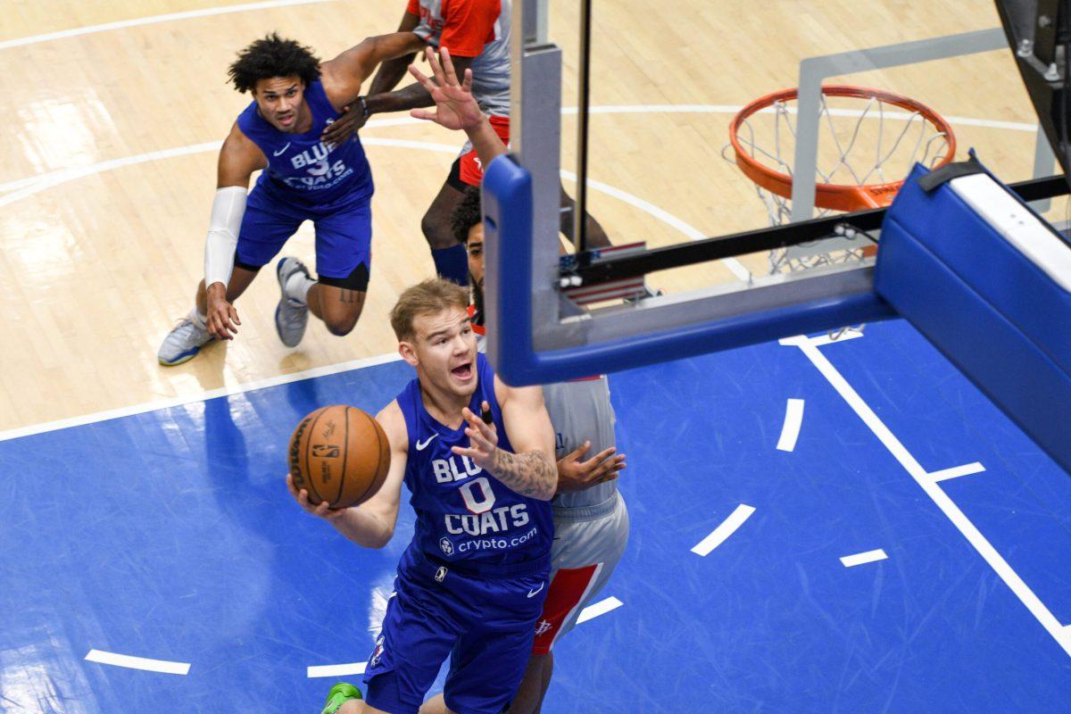 Mac McClung goes for a layup. McClung was the leading scorer against the Wisconsin Herd. Tuesday, Dec. 27, 2022. - Staff Photographer / Lee Kotzen