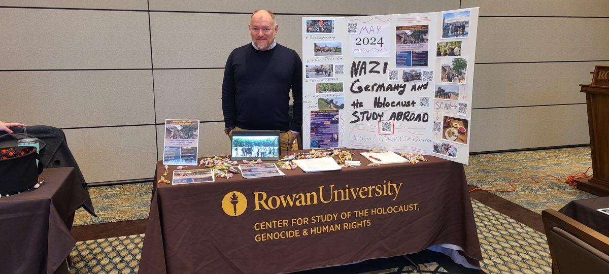 Professor Jody Russel Manning at the study abroad fair on Feb. 22 giving students a peak at the "Nazi Germany and Holocaust" abroad program. - Photo / International Student Advisor Katelyn Sullivan