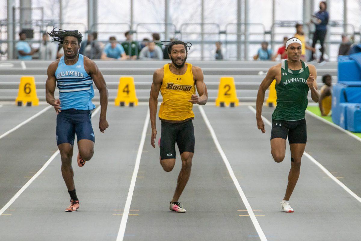 Jah'mere Beasley runs in a race. Beasley was a part of the 4x400 team that didn't qualify for finals at the NCAA Division III Championships. Friday, Feb. 3, 2023. - Multimedia Editor / Lee Kotzen