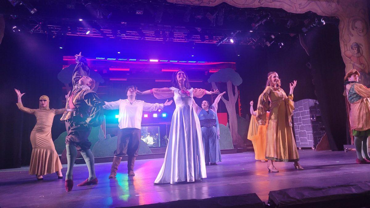 Rowan Department of Theater puts on "Head Over Heels" musical. - Arts and Entertainment Intern / Al Harmon