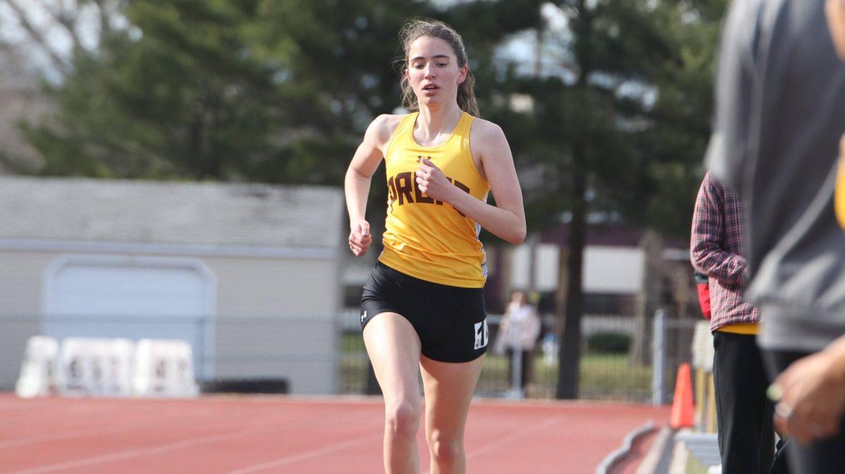 Olivia Shafer runs in a race. Shafer hit her PR in the 1500 meter race over the weekend. - Photo via Rowan Athletics