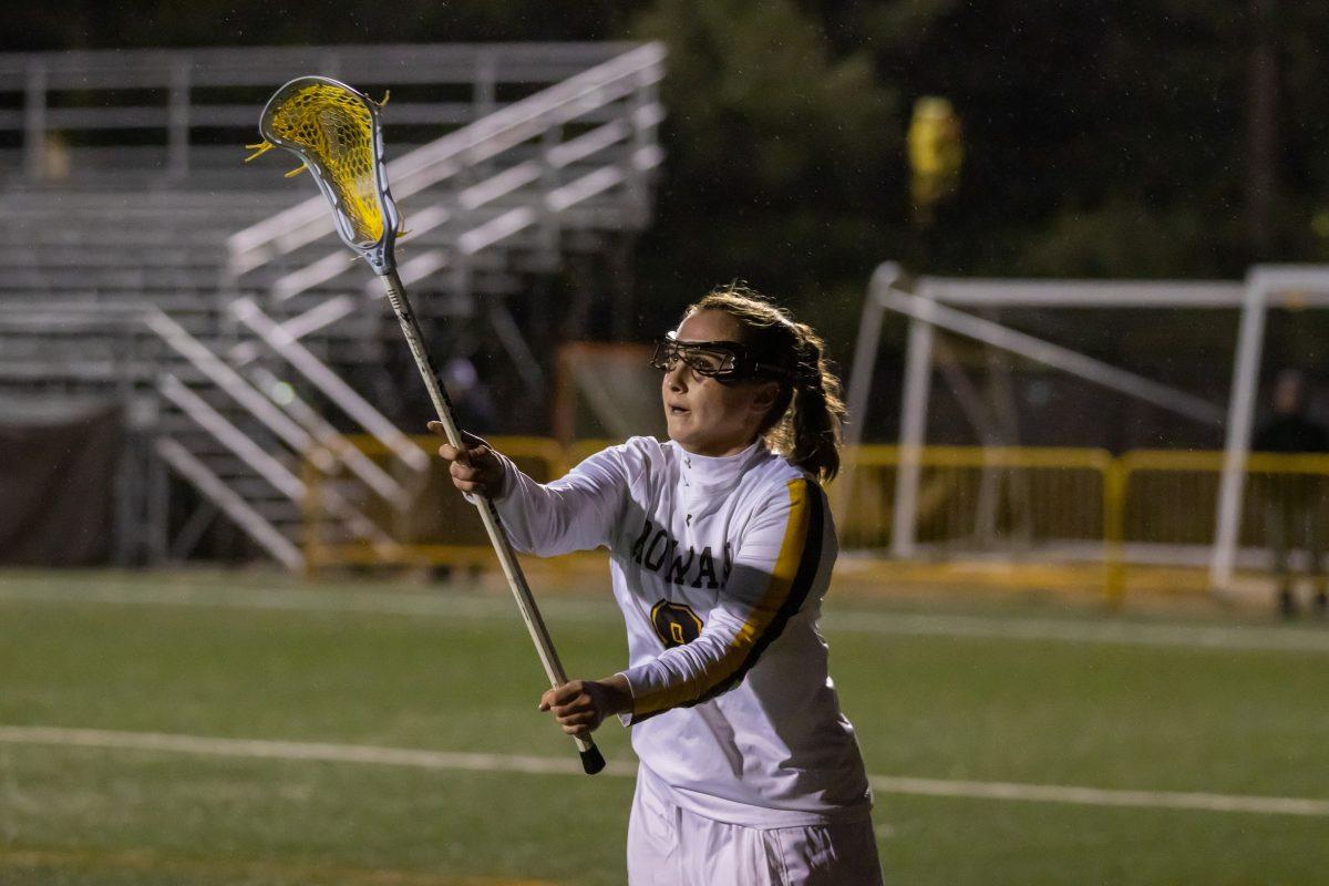 Jamie Cutrera looks to catch a pass. Cutrera is the team's leading scorer. Wednesday, March 1, 2023. - Multimedia Editor / Lee Kotzen