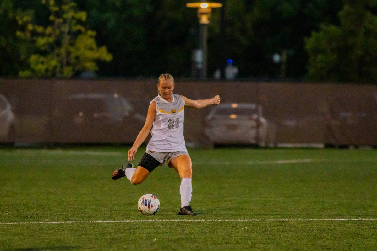 Manon Bada passes the ball. Bada's recorded seven points on the season. Wednesday, Sept. 13, 2023. - Photo via Lee Kotzen