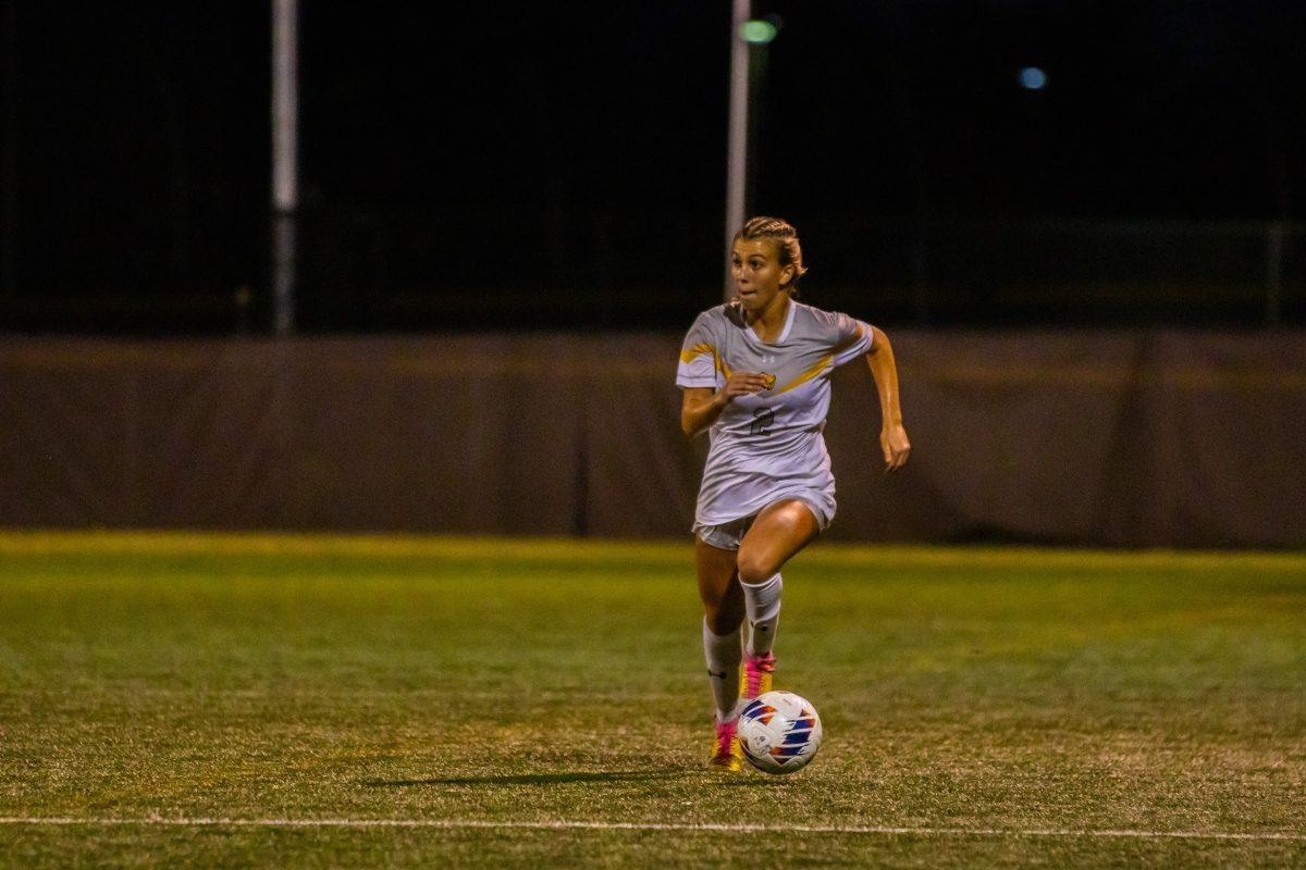 Olivia Giordano pushes the ball up field. Giordano recorded the Profs' lone goal in the win over William Paterson. Wednesday, Sept. 13, 2023. - Photo via Lee Kotzen