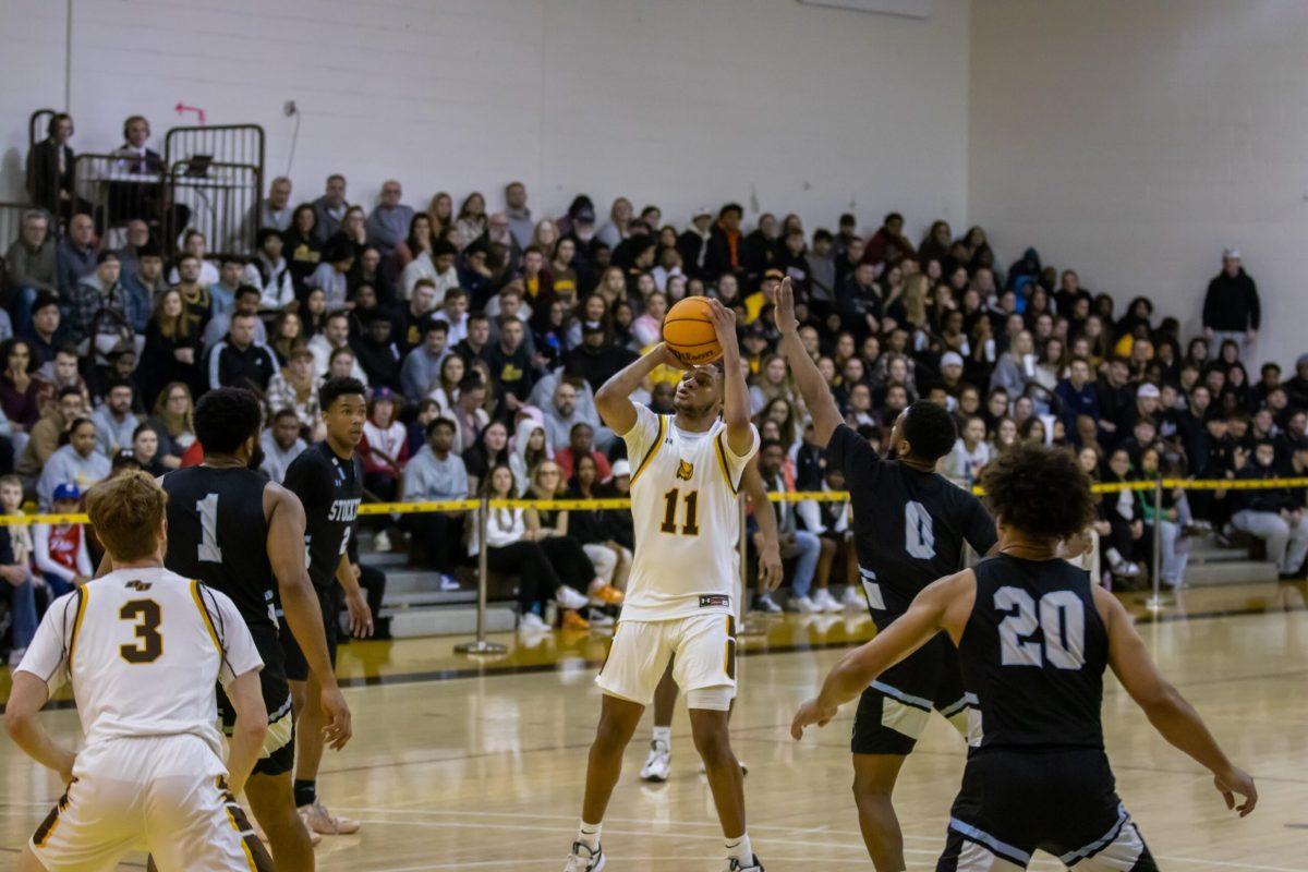 Ja'Zere Noel rises for a jump shot. Noel recorded his 1,000th career point as a Prof against William Paterson. - Friday, Feb. 24, 2023. - Photo via Lee Kotzen