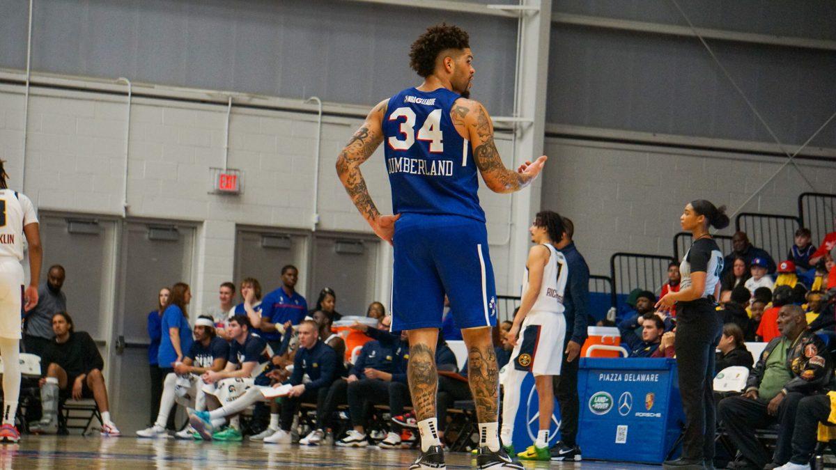 Jarron Cumberland talks to the coaches. Cumberland scored 20 points and recorded eight steals in the win on Sunday. - Friday, Feb. 23, 2024. - Photo via Payton Tuorto