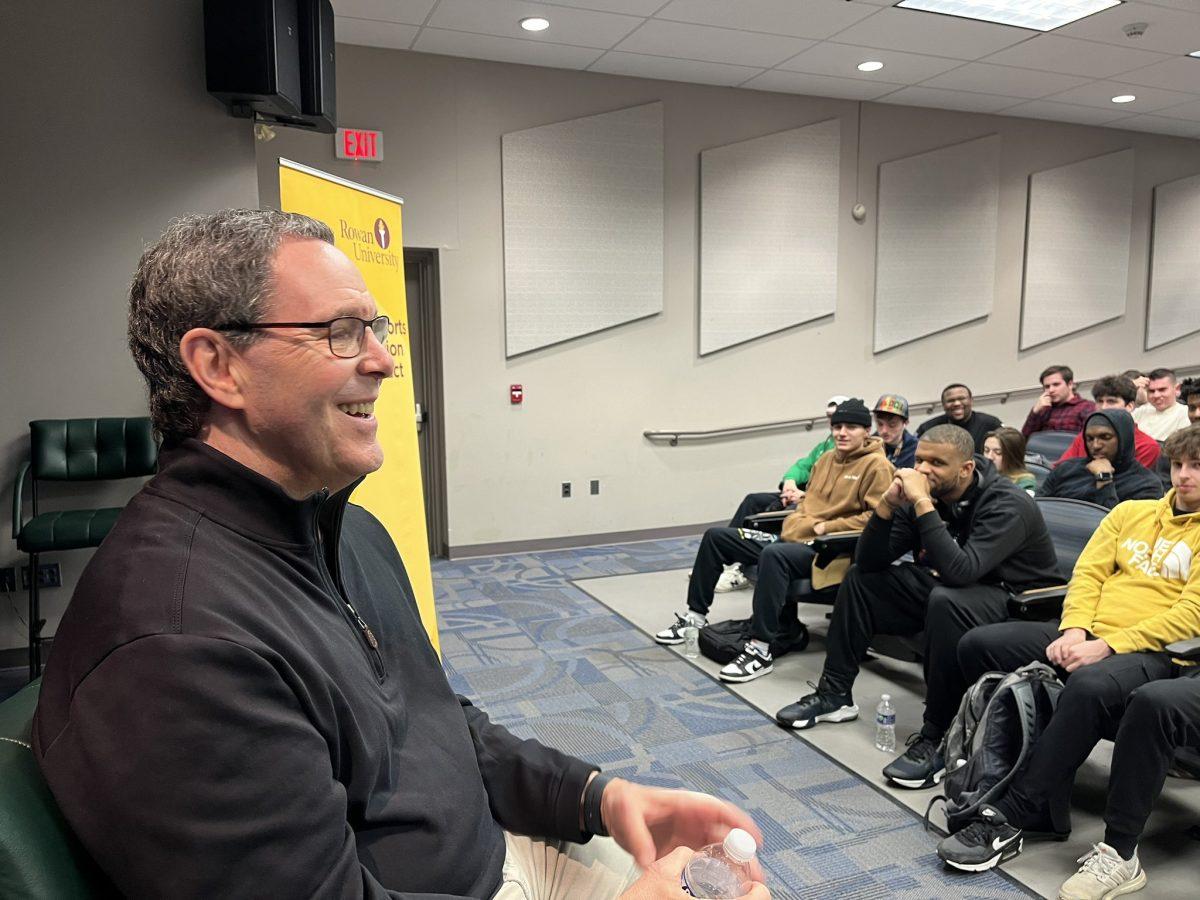 Jayson Stark speaks to students in Bozorth Hall. - Photo via RowanSportsCAM on X