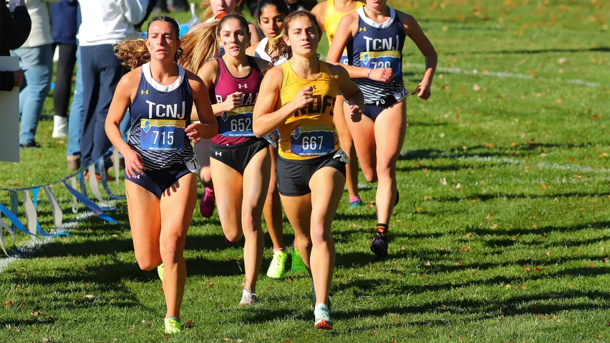 Anna Sasse competes in a race. Sasse finished in first in the 5k. - Photo / Rowan Athletics