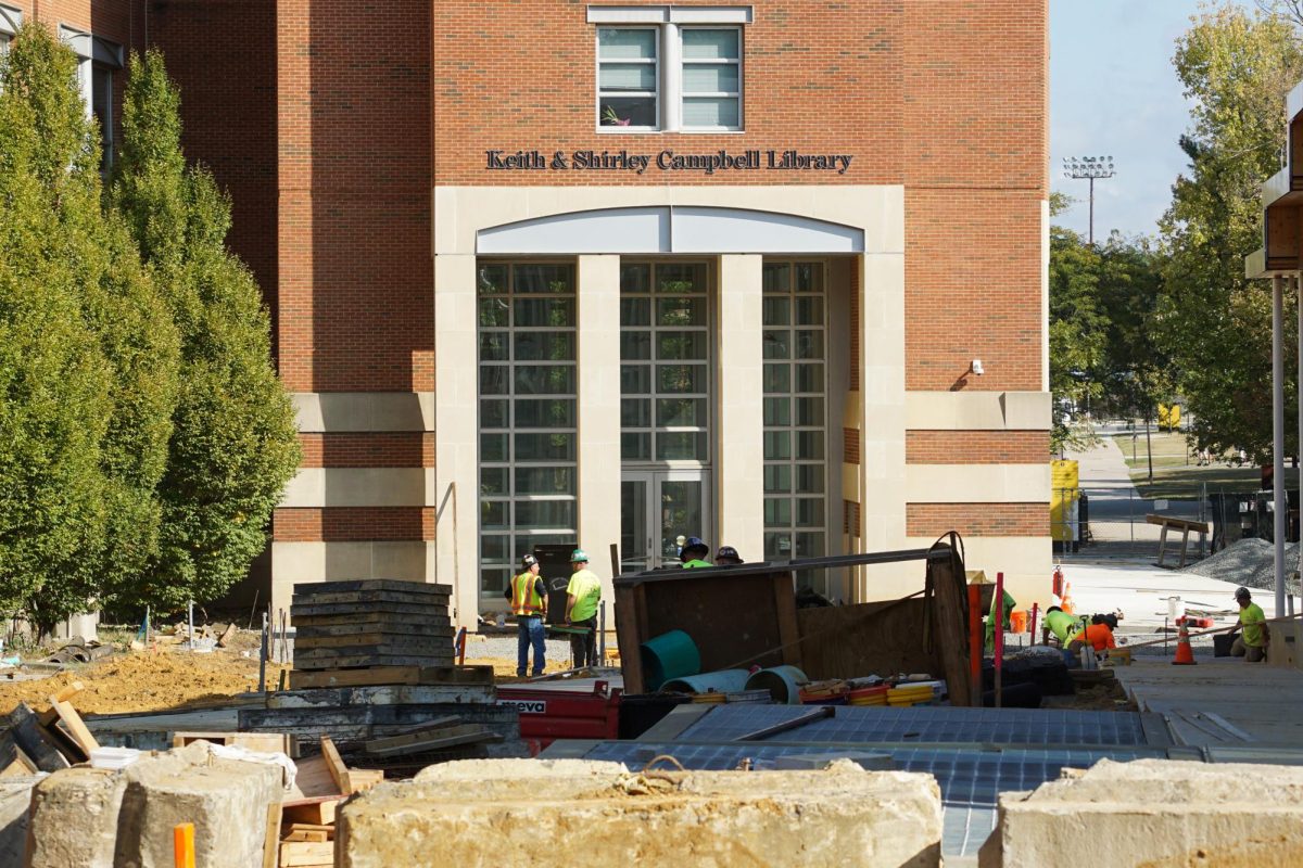 Construction workers continue the renovations on the Campbell Library. - Photography Editor / Gavin Schweiger