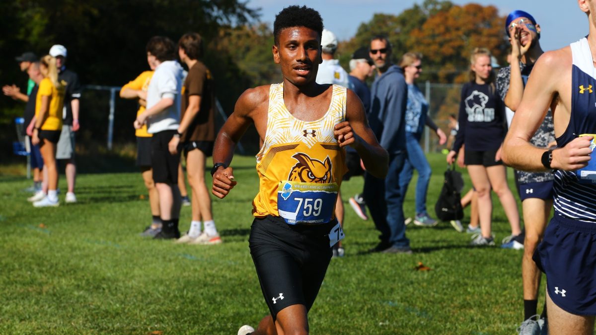 Joshua Cason runs in a race. Cason was named as the NJAC Runner of the Week after his performance in the Paul Short Run. - Photo via Rowan Athletics