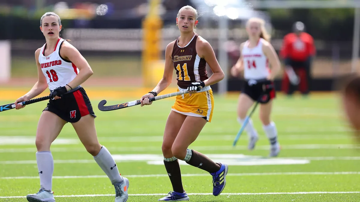 Mia Foti scans the field. The freshman scored the Profs' only goal in the NJAC championship against TCNJ. - Photo via Rowan Athletics