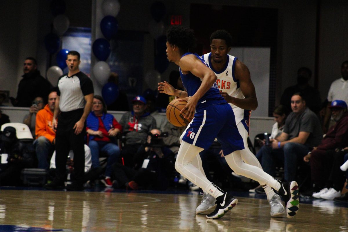 Jeff Dowtin Jr. driving to the hoop. The two-way guard scored 30 points against the Celtics. Nov. 10, 2023 - Photo via Payton Tuorto