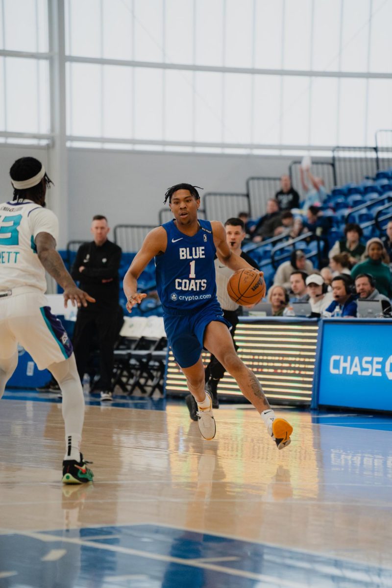 Jaylen Martin drives to the basket. Martin recorded a team-high 15 points in the loss. - Photo via Shamar Swann