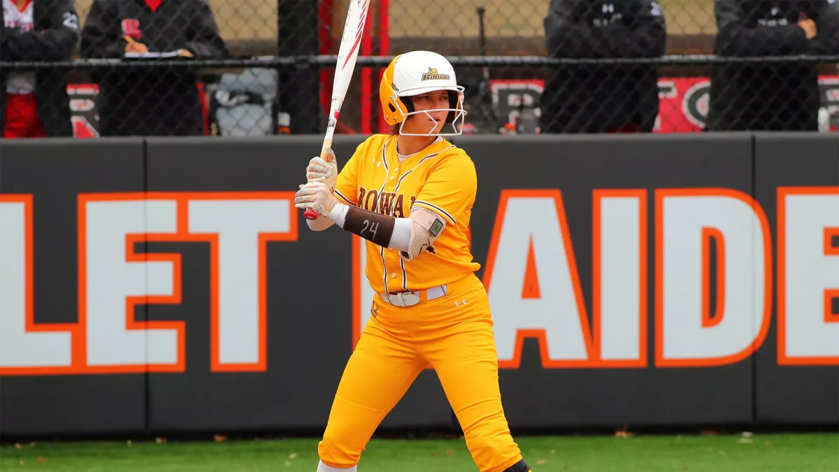 McKenzie Melvin waits for the pitch. Melvin totaled 5 RBI in the doubleheader sweep. - Photo via Rowan Athletics