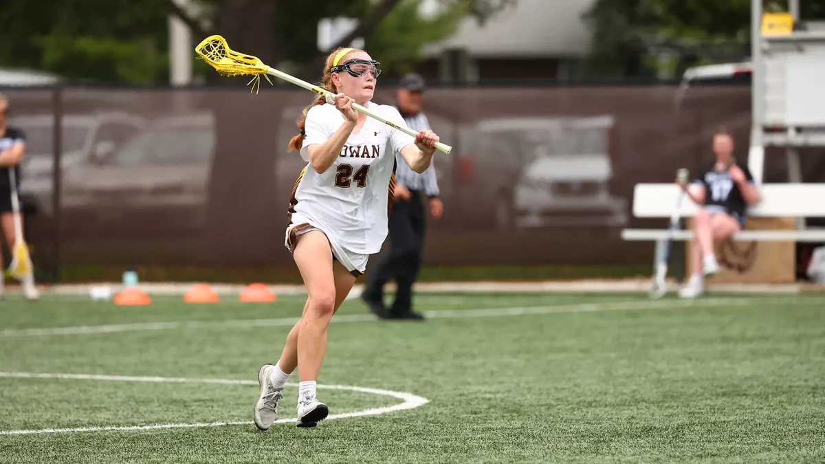 Molly Green attacks the defense. Green became Rowan's all-time leader in draw controls during the win on Wednesday. - Photo via Rowan Athletics