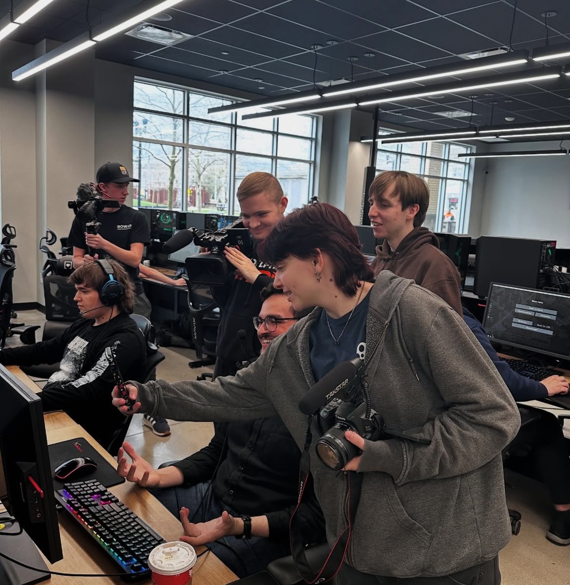Students working at the ExtraLife livestream event. - Photo via @rowantvnetwork Instagram