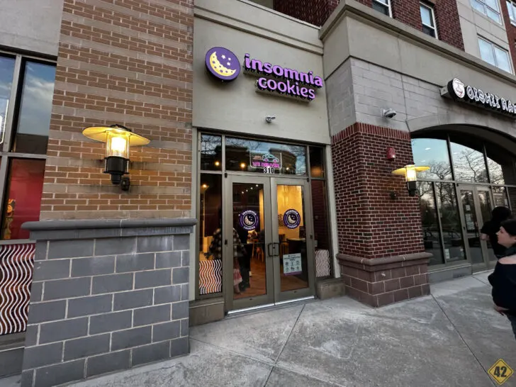 Insomnia Cookies opened its doors to the public on April 15. - Photo via 42 Freeway
