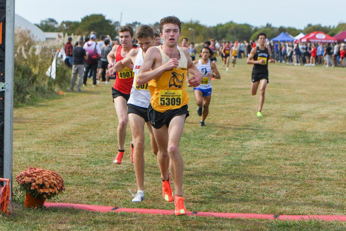 Matthew Conway crosses the finish line at the Border Battle. Logan Township, N.J. Saturday, Oct. 18, 2025. (Sports Photographer / Trevor Miceli)