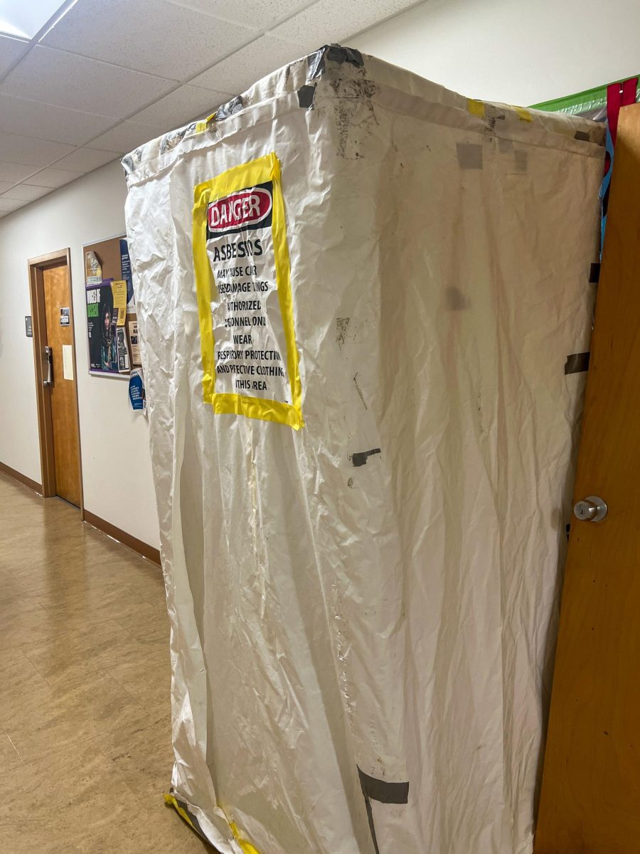 Room 104 of Bozorth Hall tented off due to asbestos removal. Thursday, Sept. 25, 2025. Glassboro, N.J. (Beth Cimaglia / Editor-In-Chief)