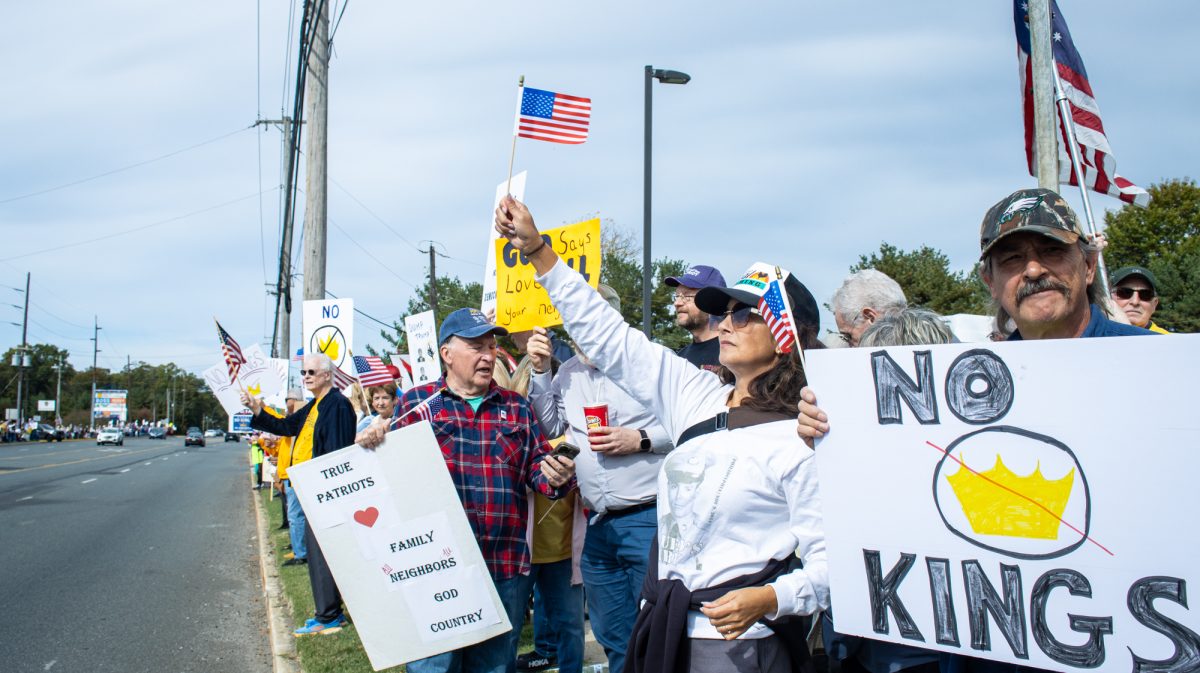 Protesters line Delsea drive in Glassboro to protest No Kings. Glassboro, N.J. Saturday, Oct. 18, 2025. (Sports Editor / Sarah Shockey)